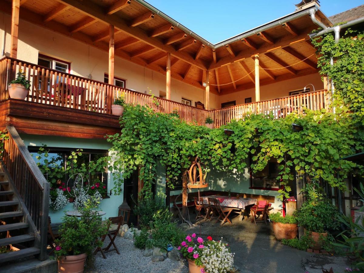 Der Eberhard - Wohnen & Essen Bei Ilse Sankt Michael in Obersteiermark